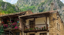 De Oviedo a Ribadesella y Picos de Europa