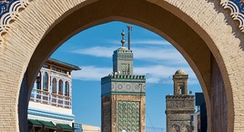 Ciudades Imperiales y Chefchaouen en riads desde Casablanca