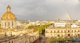 Guadalajara y la Ruta de los Pueblos Negros, desde Madrid