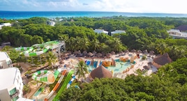 Sandos Caracol Nature Resort & Water Park