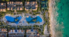 Ocean Blue & Sand Beach Resort - All Inclusive