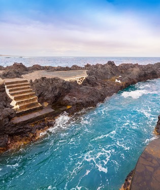 Refrescantes playas y piscinas