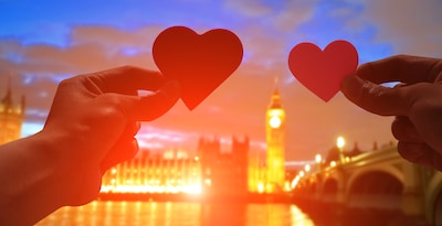 Escapada romántica a Londres con recorrido panorámico nocturno en autobús 