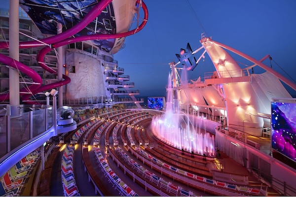 Aqua Theater